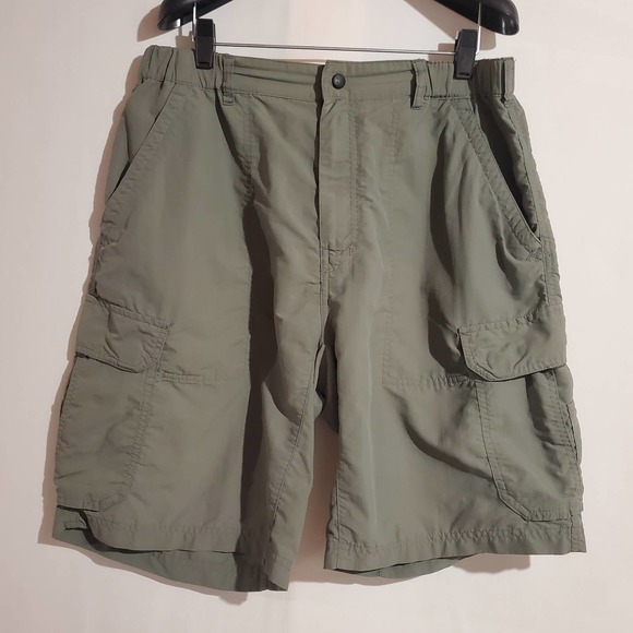 REI Shorts Rei Coop Sahara Army Cot Green Nylon Cargo Shorts Mens